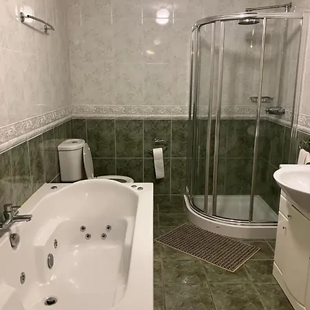 Townhouse * Clifden